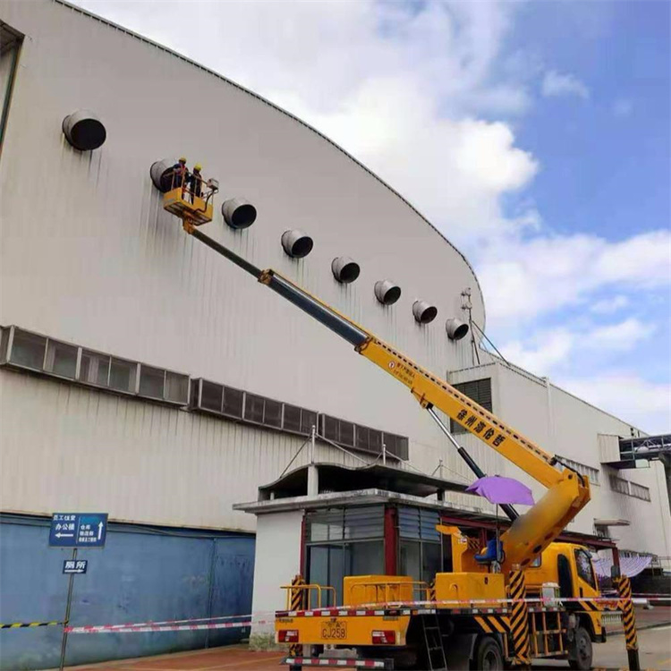 嘉善县高空作业车出租服务：专业广告牌安装解决方案