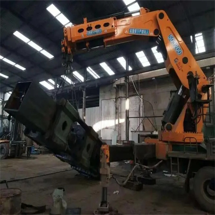 嘉善县200吨折臂吊出租