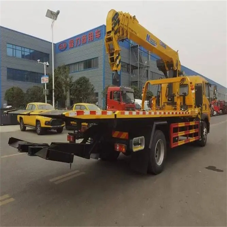 嘉善县附近小随车吊出租电话，轻松解决搬运烦恼