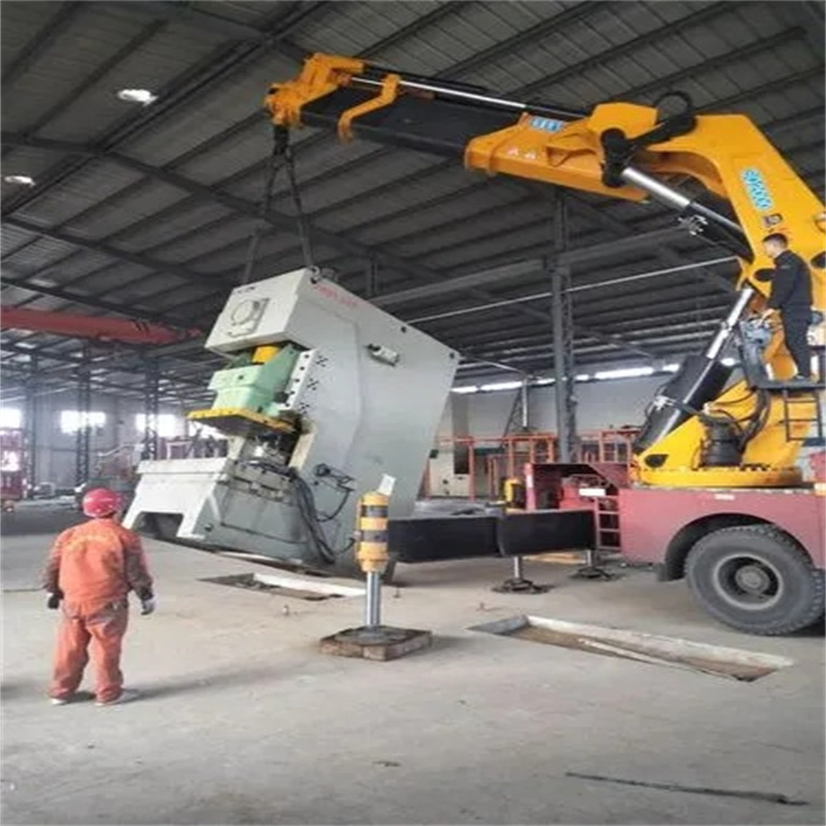 嘉善县80吨折臂吊车出租附近电话