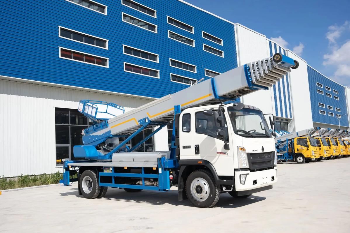 嘉善县出租云梯车高空作业车 建筑垃圾搬运